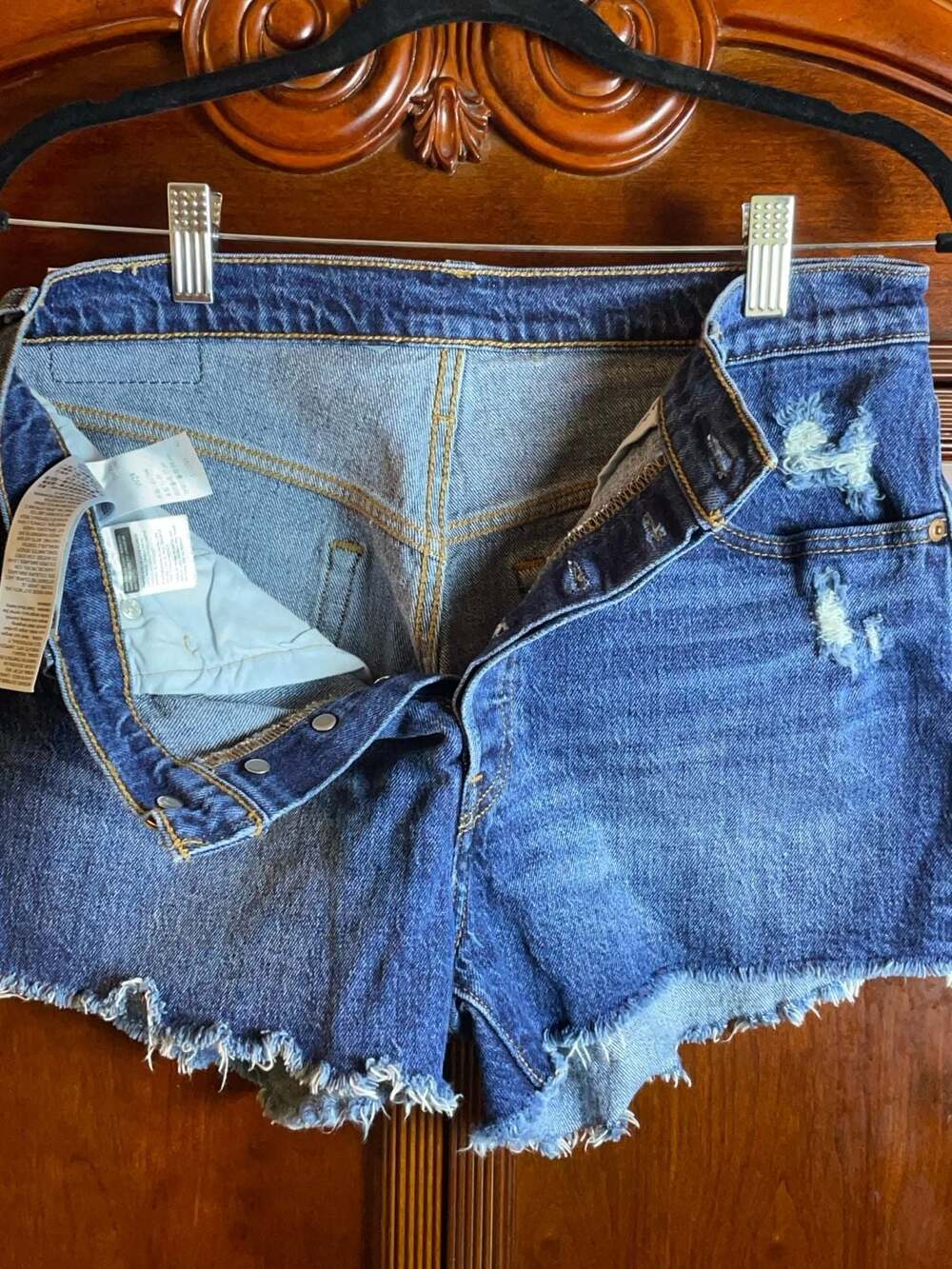 Levi's 501 Original Distressed Cut-Off Denim Shorts Size 29 - Picture 8 of 10